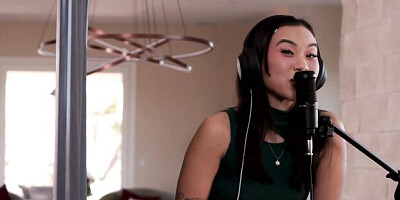 Hot Kimmy Kimm and Robby Echo - toys trailer - Bellesa Films