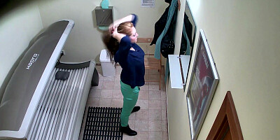 Live Voyeur Masturbation in Solarium