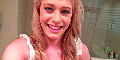 Blonde is filmed by her loves as she is pleasuring him