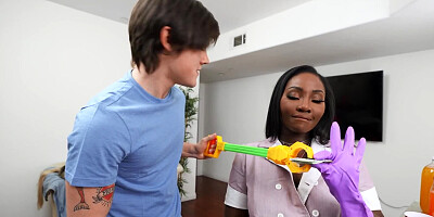 Skinny white dude is fucking a curvy ebony cougar from behind