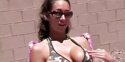 Striptease video with notable girlfriend from Premium GFs