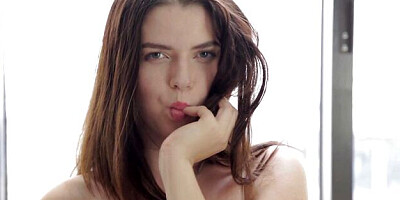 Stunning 18 - orgasm dirt