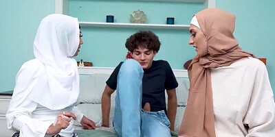 Hijab Wearing Step Sisters Malina Melendez And Aubry Babcock Fuck Their Step Brother - Hijab Hookup