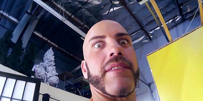 Banging Pornstars featuring Derrick Pierce and Jennifer White's cumshot clip