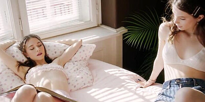 Leona Mia and Liz Ocean's lesbian trailer by WOW Girls