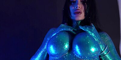 Invited a friend to a photo shoot and fucked her in all holes