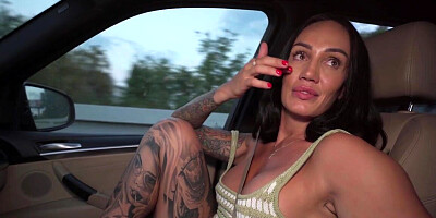 Aussie MILF with dark hair wants to work random dick