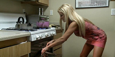 Lascivious angel - brunette smut - Zizi Vids