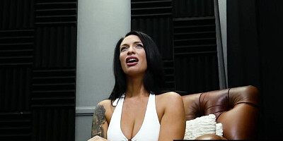 Steamy Jon Jon and Will Tile at gangbang movie
