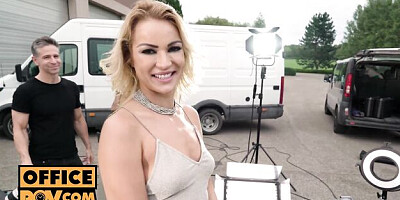 Cherry's cherry kiss action