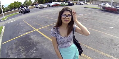 Hot Babe With Glasses Convinced To Fuck For $1,000 - TeamSkeet