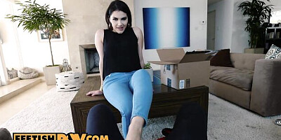 Feetish POV featuring Valentina Nappi's kink video