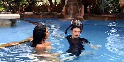 Curvy Latina chick takes big pecker in the pool
