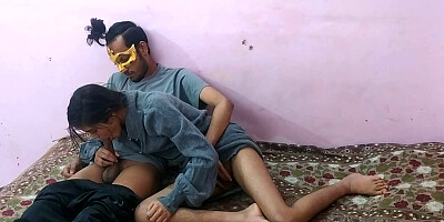 Hardcore amateur banging with a cute dark-haired Indian teen