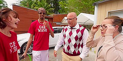 Mobile Car Wash / 25.7.2024 - Shrooms Q And Tony Rubino