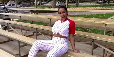 TheRealWorkout - Busty Latina Loves To Play with Balls