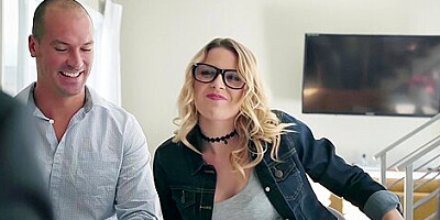 Aubrey Sinclair And Sean Lawless - Cute Babe With Nice Ass Hot Porn Video