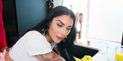 The Official Egypt And Scott Nails - Inked Hussy Gets Properly Fucked In The Kitchen
