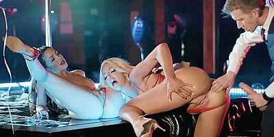 Lovely Nicolette Shea 3some Hardcore Sex