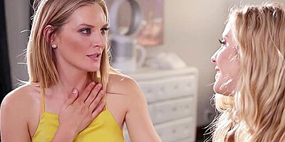 Milf Fingers Pregnant Stepdaughter - Mona Wales And Karla Kush
