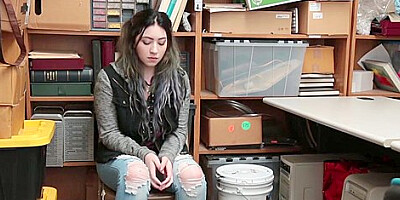 Hot Thief Fucked Hard By Officer With Amilia Onyx And Ryan Mclane