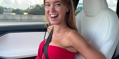 Perfect Red Head Zoey Luna Fucks On Road Trip
