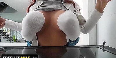 Chloe Rose - Stepmom And Stepdaughter Get Free Used By The Easter Bunny