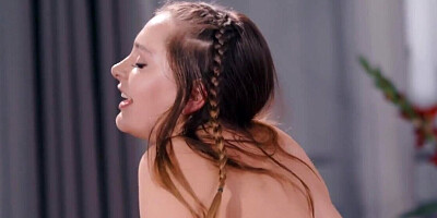 A couple of passionate lesbian roommates are banging