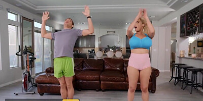 Busty blonde wife cheats on hubby with personal trainer