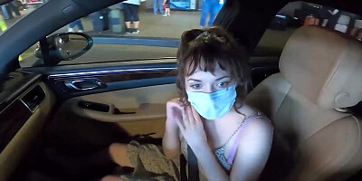 Skinny shows boobies and gives a blowjob