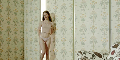 Marianne Lovely is giving a blowjob to a BWC in POV