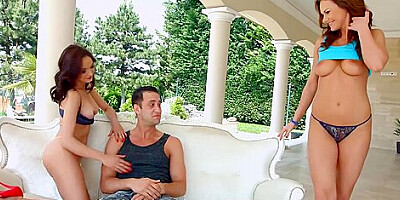 The Amazing Co. Have Atm & Swapping Action With Tina Kay