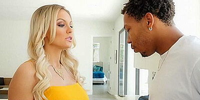 Kenzie Pussy Licking Dirt By With Kenzie Taylor