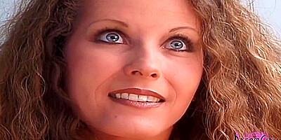 Big Boobed Freaky Tess Reveals All In Nude Interview