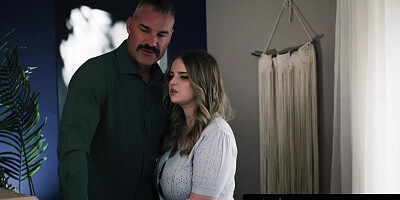 Charles Dera & Codi Vore Check on Their Stepdaughter Coco Lovelock & Her Vr B...