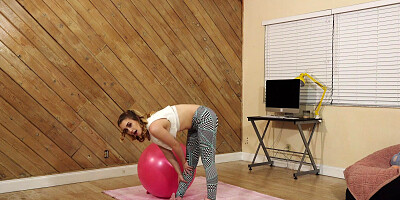 Masturbation instead of stretching from Petite Anastasia Knight