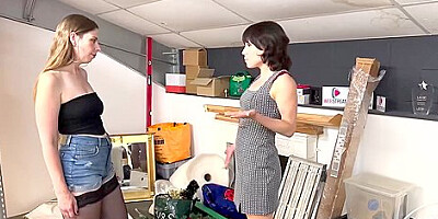 Lucy Love And Alice Maze In And Enjoy A Fuck Session!