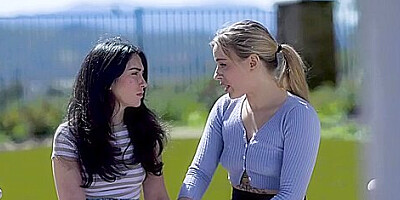 Jane Wilde, Anna Claire Clouds - Lesbian Analingus 18 Lesbian Ass In