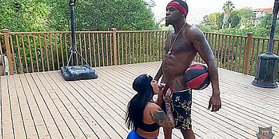 Milf Interracial Porn Video - Monica Santhiago