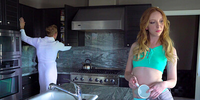 Brooklyn Chase and Katy Kiss like sex