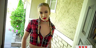 Submissive Skinny Bitch Throat Got Laid After Squirting