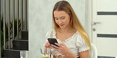 Teen 18+ Stepsis Caught Stepbro Jerking Off And He Caught Her Masturbating - Ivi Rein And Nikki Nutz