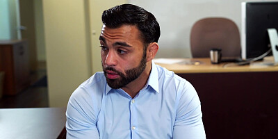 Asian secretary had sex with her boss