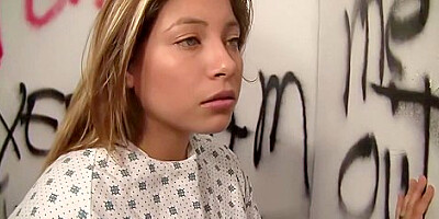 Lovely Daisy Leons Gloryhole Action