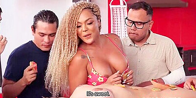 Naty Delgado - Fruits And Sex In