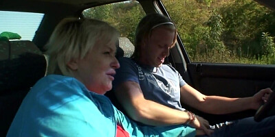 Driver is very kind and granny thanks him with sex