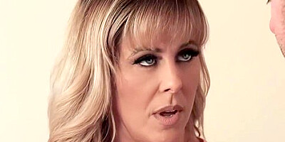 Cherie Deville And Seth Gamble - Big Tits Milf In Lingerie Fucks The Pizza Guy