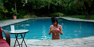 35 year old Diana Prince decides to get naughty in the great outdoors