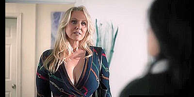 Julia Ann And Lulu Chu - Feed Me - Original Movie