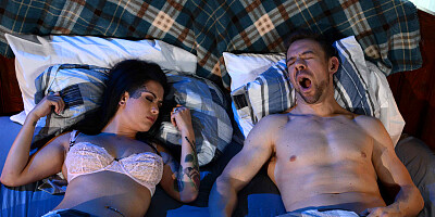 Katrina Jade gets fucked in the middle of the night